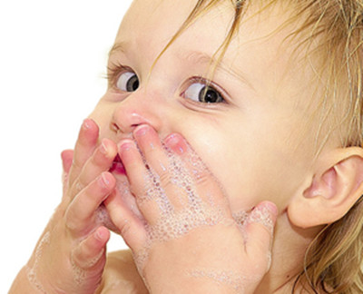 小孩患有鼻息肉的原因